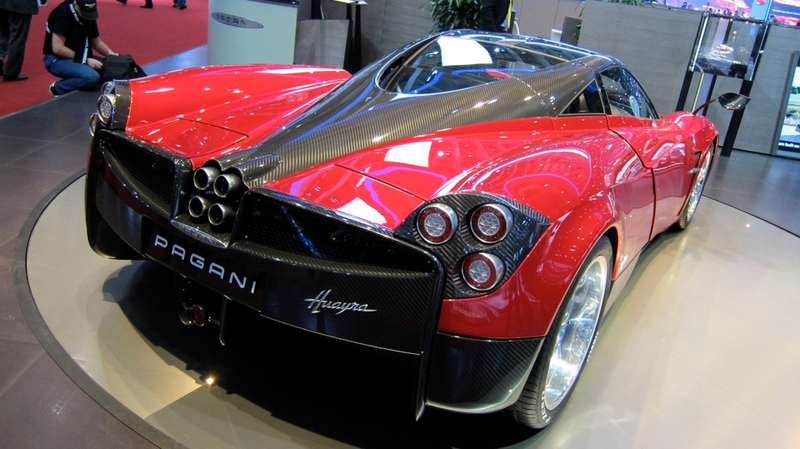 Illustration for article titled The 235 mph Pagani Huayra will make you heave with joy
